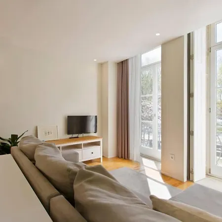 Alameda Apartment Parking Included Apartment Porto